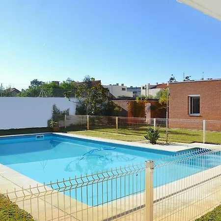 Eldeia A Wonderful 4 Bedroom A Short Stroll To The Beach Pensionat