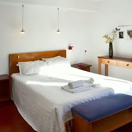 Pensionat Eldeia A Wonderful 4 Bedroom A Short Stroll To The Beach Esmoriz