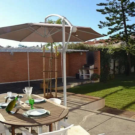 Eldeia A Wonderful 4 Bedroom A Short Stroll To The Beach * Esmoriz